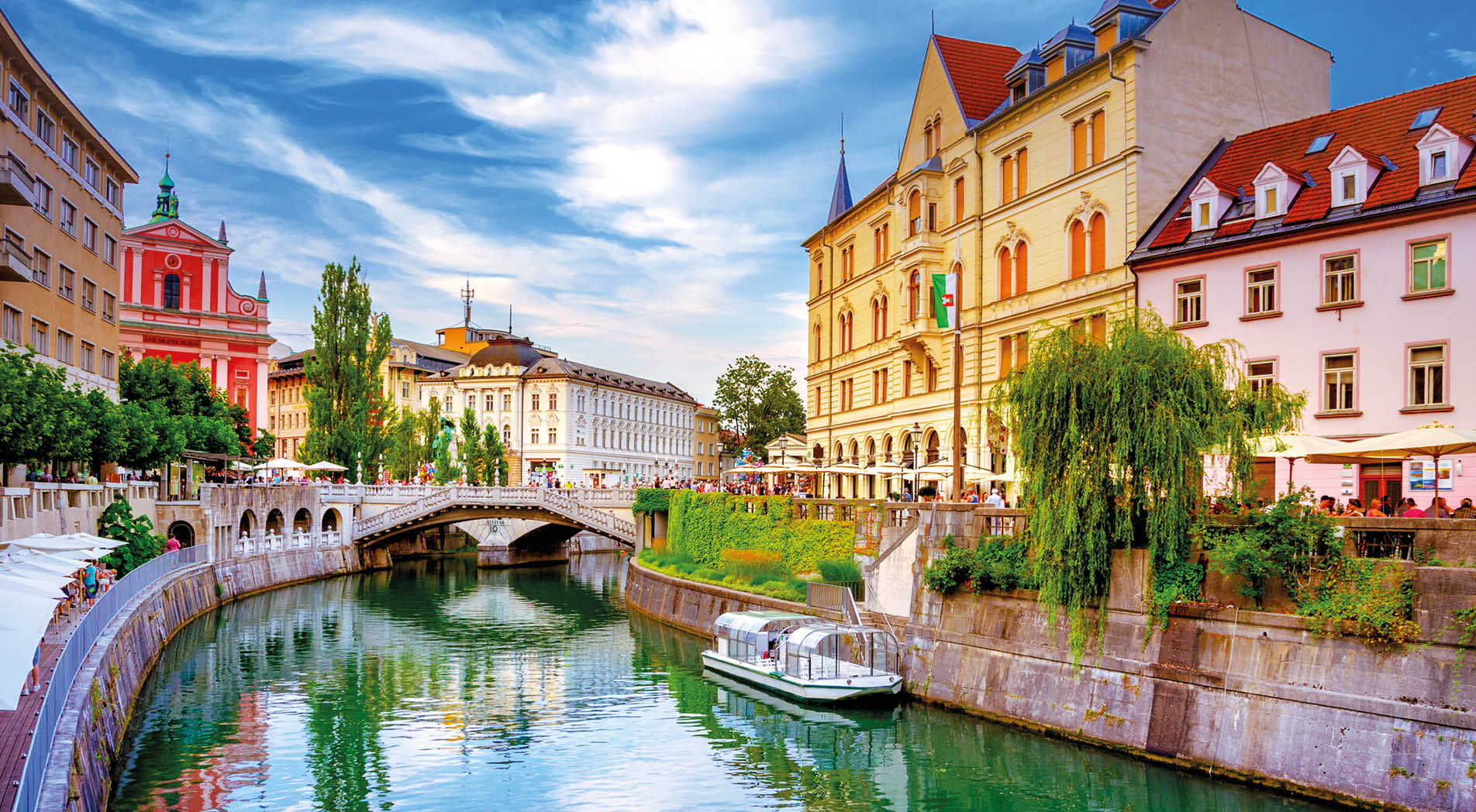 Slovenia Ljubljana Tromostovje Ljublianica river Church