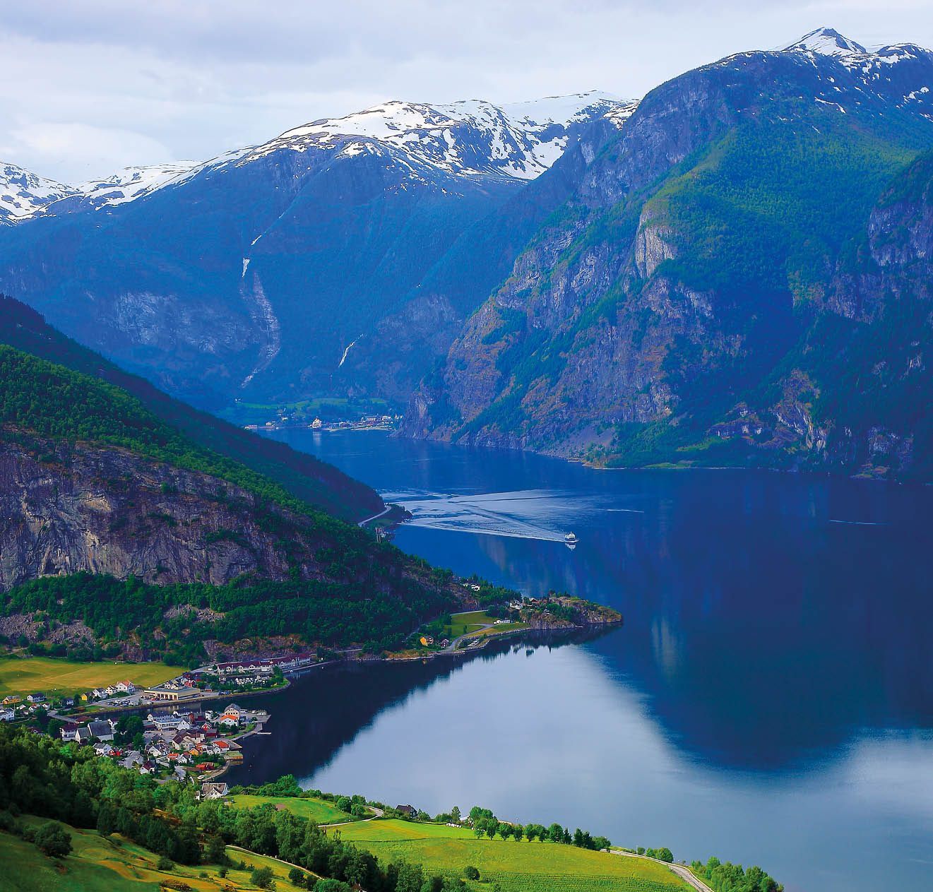 You can see my collection of photos of stunning Norway: mountains and fjords (Oslo, Geiranger, Geiranger Fjord, Alesund, Bergen, a Lot of Fjords, Jotunheimen, Jostedal, Glaciers, Trollstigen, Aurland, sunrises, sunsets, and much others!!) in the following link below: 