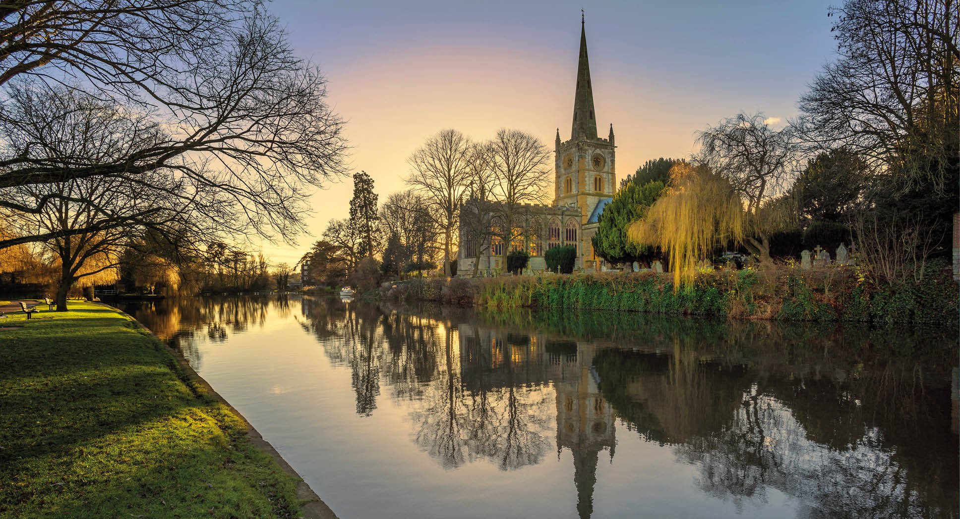 shakespeares burial place holy trinity church stratford-upon-avon warwickshire the midlands england uk. reflections in the river avon.